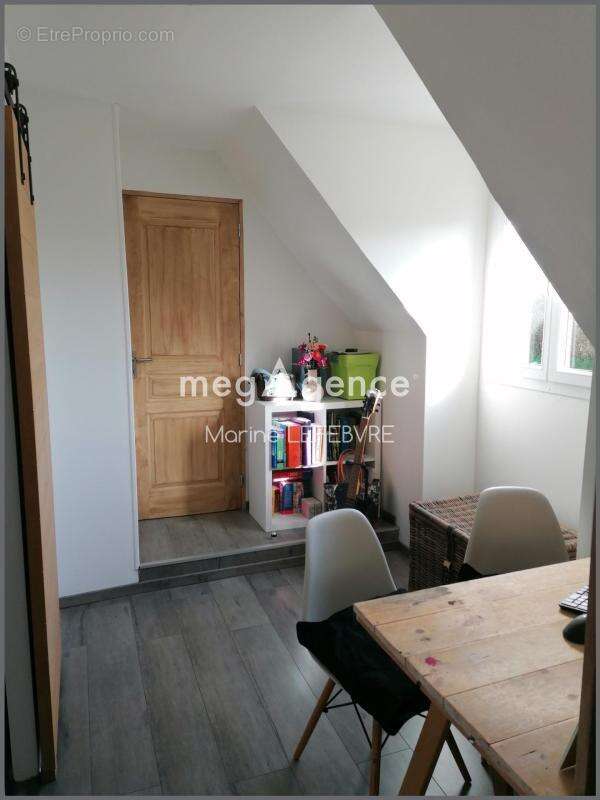 Maison en pierre de 127m² - photo 7