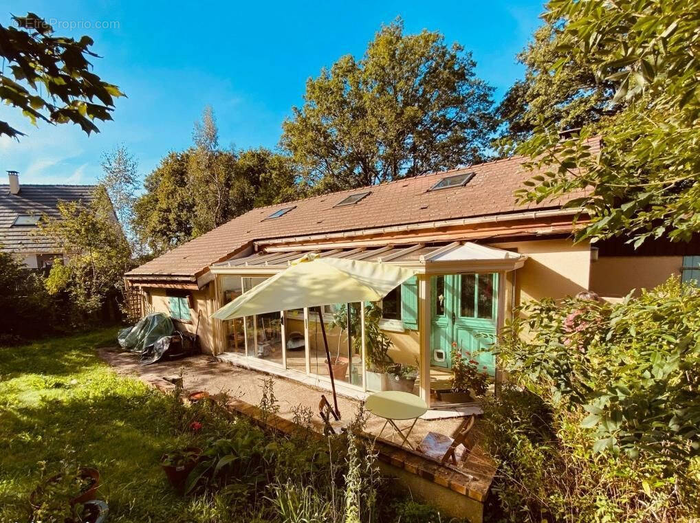 Maison à RAMBOUILLET