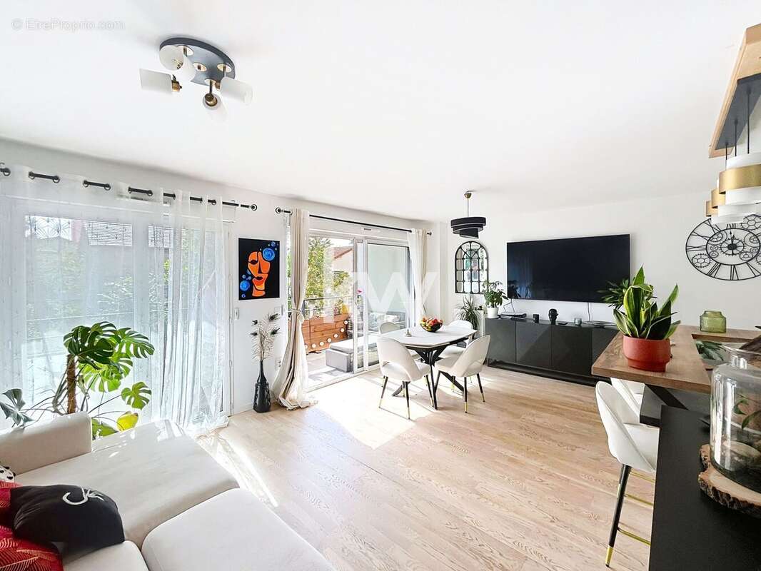 Appartement à BAGNEUX