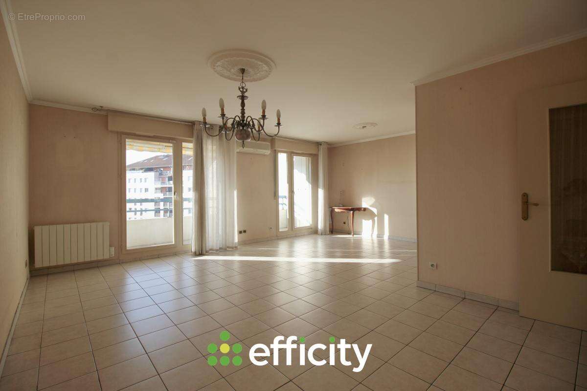 Appartement 72 m² à Villeurbanne  - photo 2
