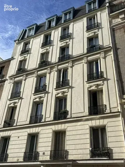 Appartement à PARIS-14E