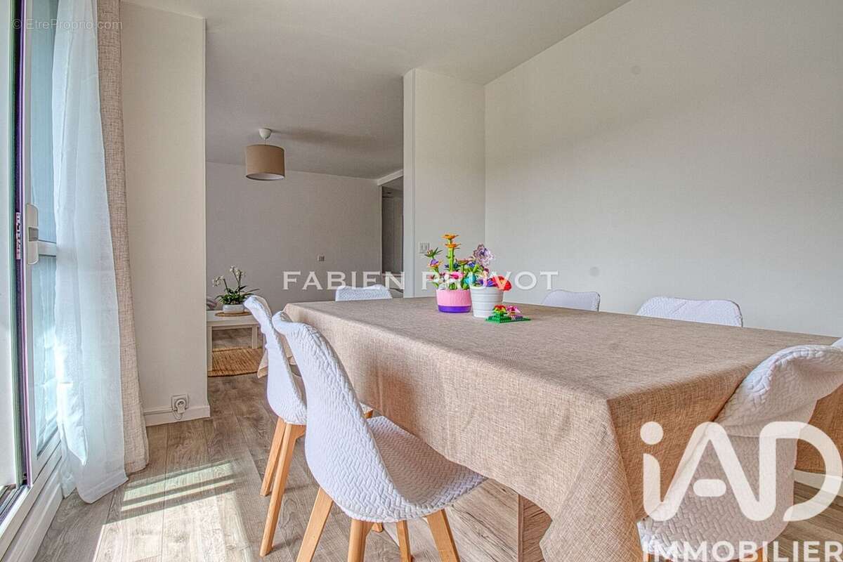 Photo 5 - Appartement à MONTIGNY-LES-CORMEILLES