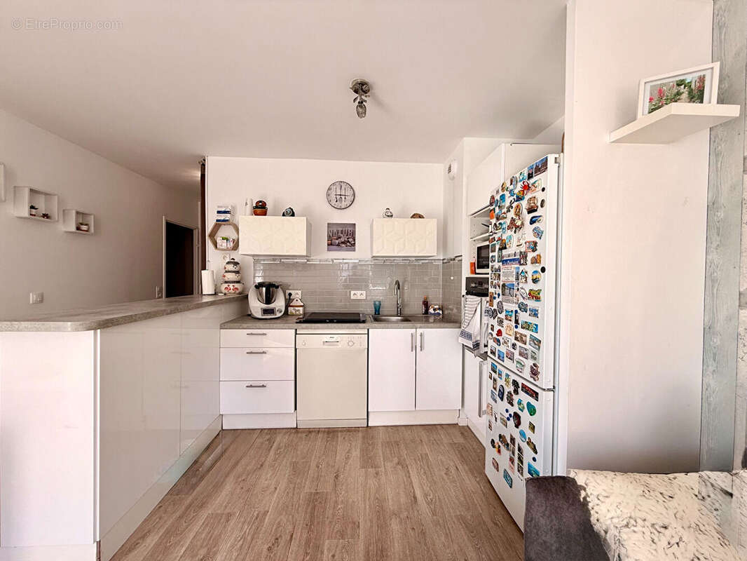 Appartement à BRIE-COMTE-ROBERT