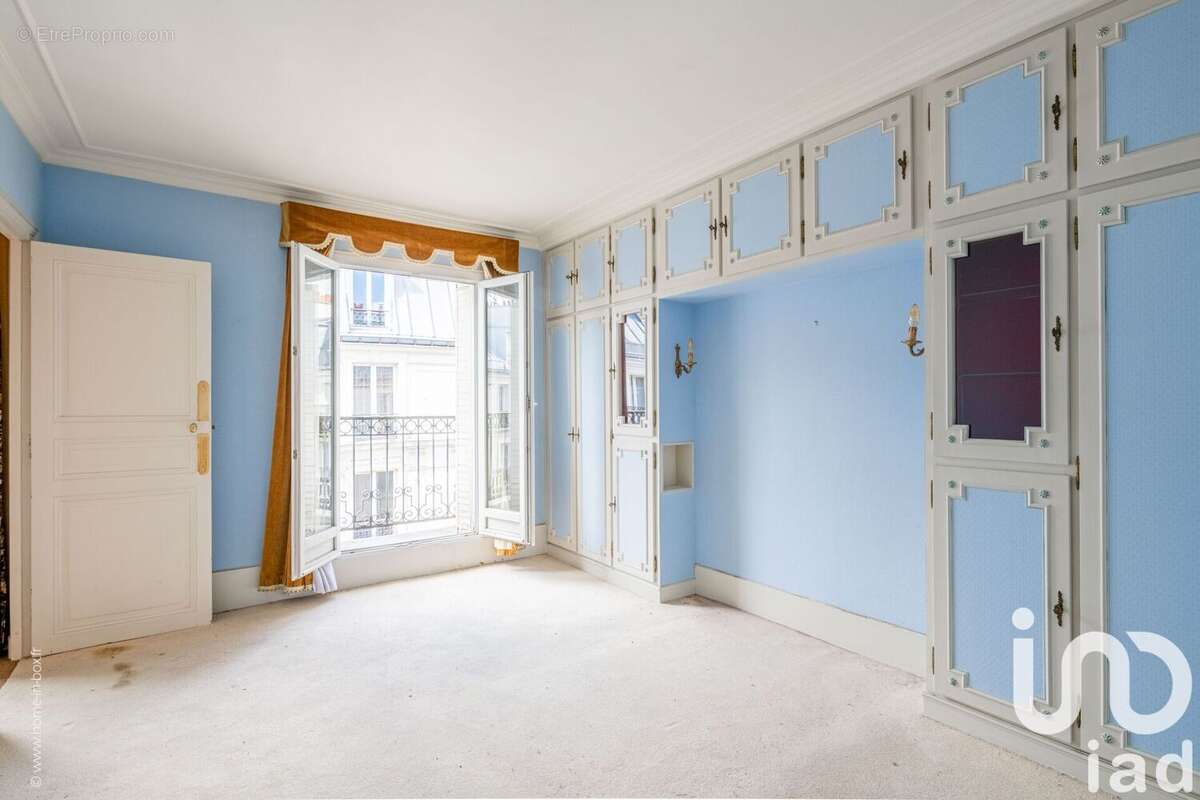 Photo 6 - Appartement à PARIS-18E