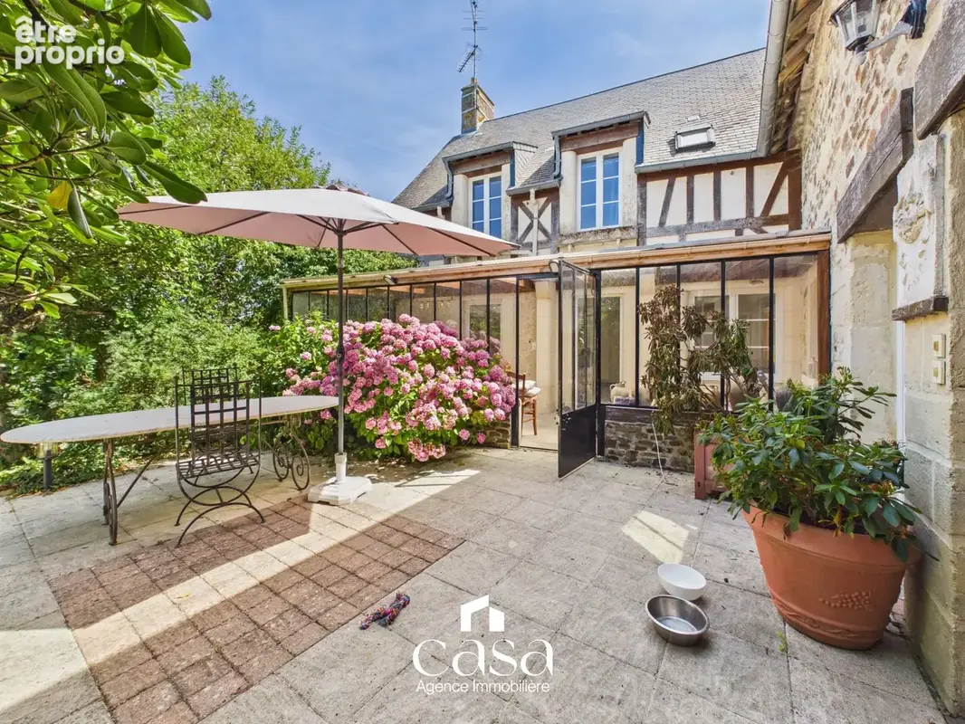 Maison 10 pièces 350 m² à vendre à Laize-La-Ville (14320) - photo 1