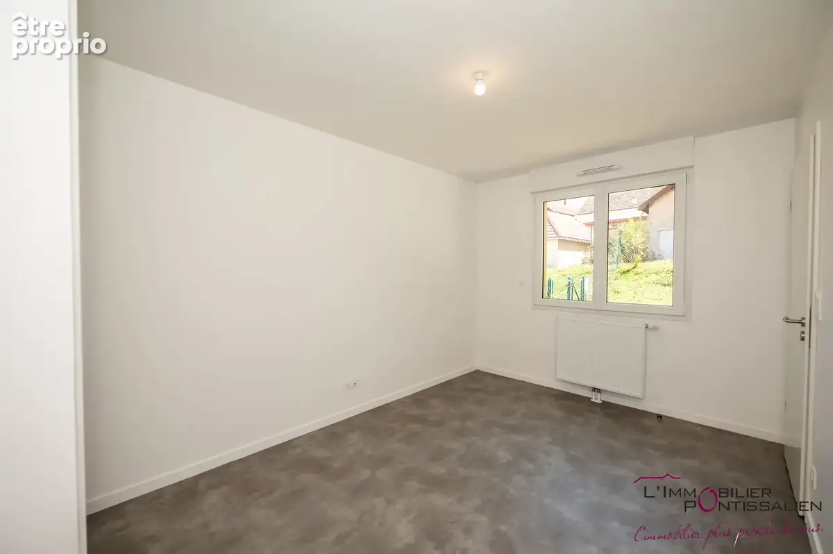 Appartement t2 proche frontiere en rez-de-jardin - photo 5
