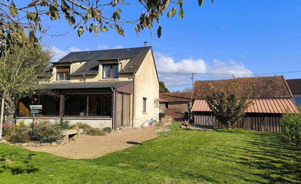 Maison à CERVON