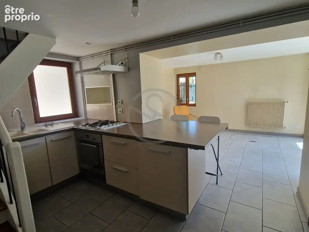 Maison 79 m2 plein centre ville avec jardin - photo 5