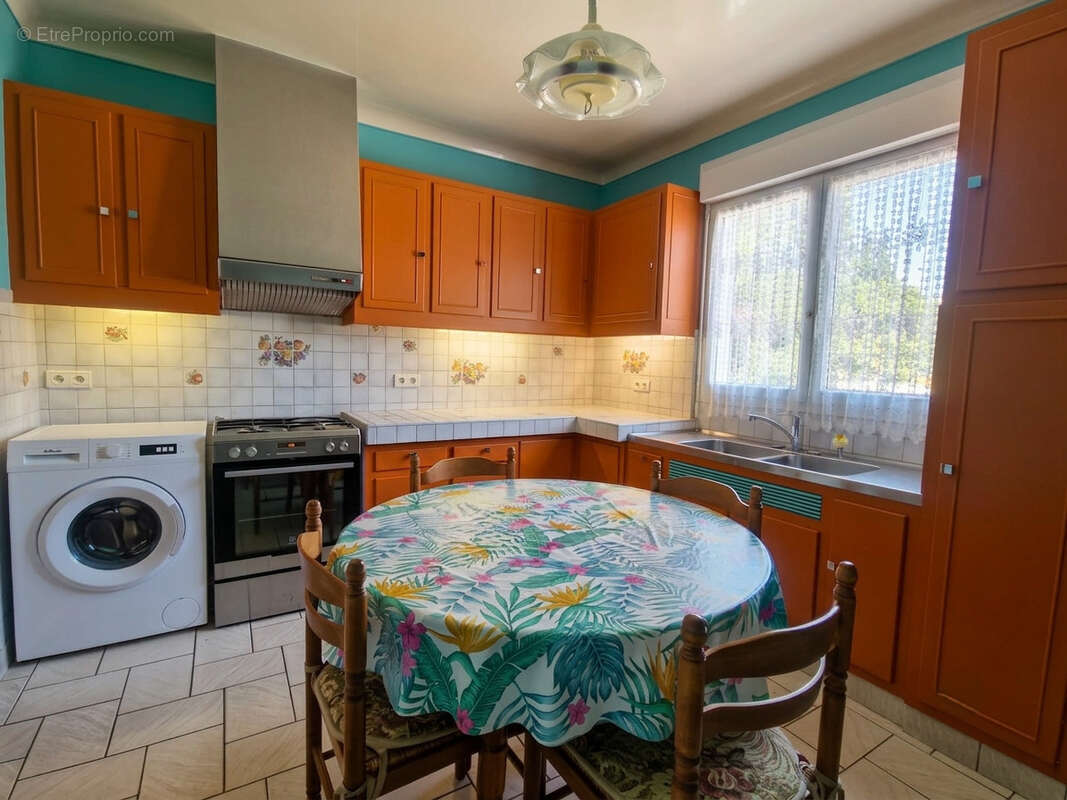 Maison familiale avec accès rapide à la RN12. Un cadre de vie paisible et verdoyant à visiter sans attendre ! - photo 7