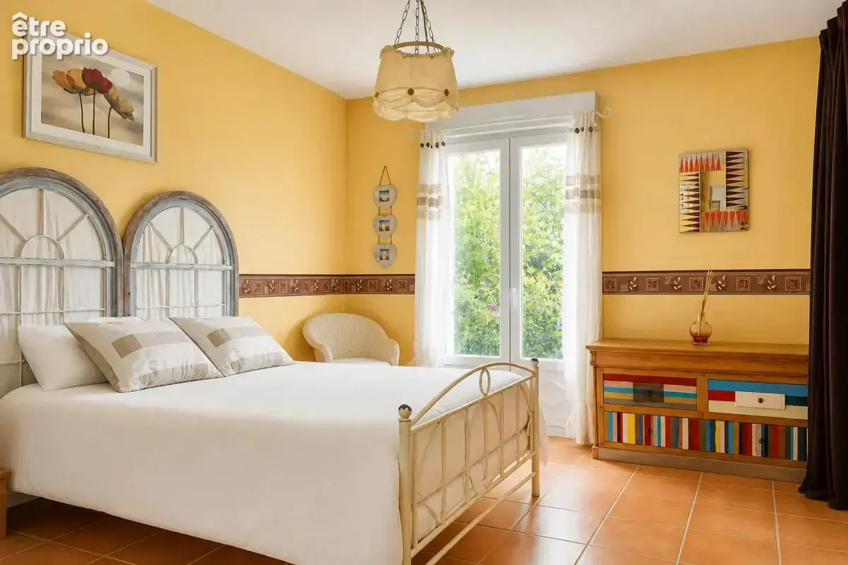 Maison de 9 pièces de 280 m² à Yvoy-le-Marron - photo 11