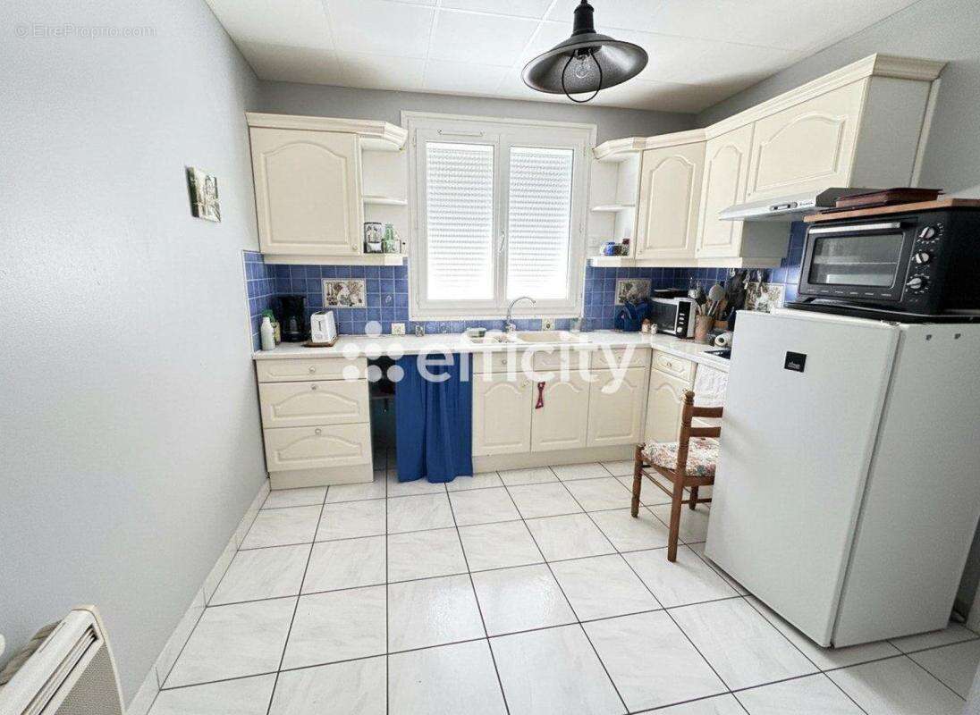 Maison à DAMPIERRE-EN-BURLY