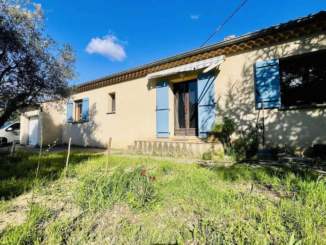 Maison à MIRABEL-AUX-BARONNIES