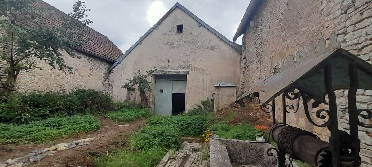 Maison à CHANCEAUX