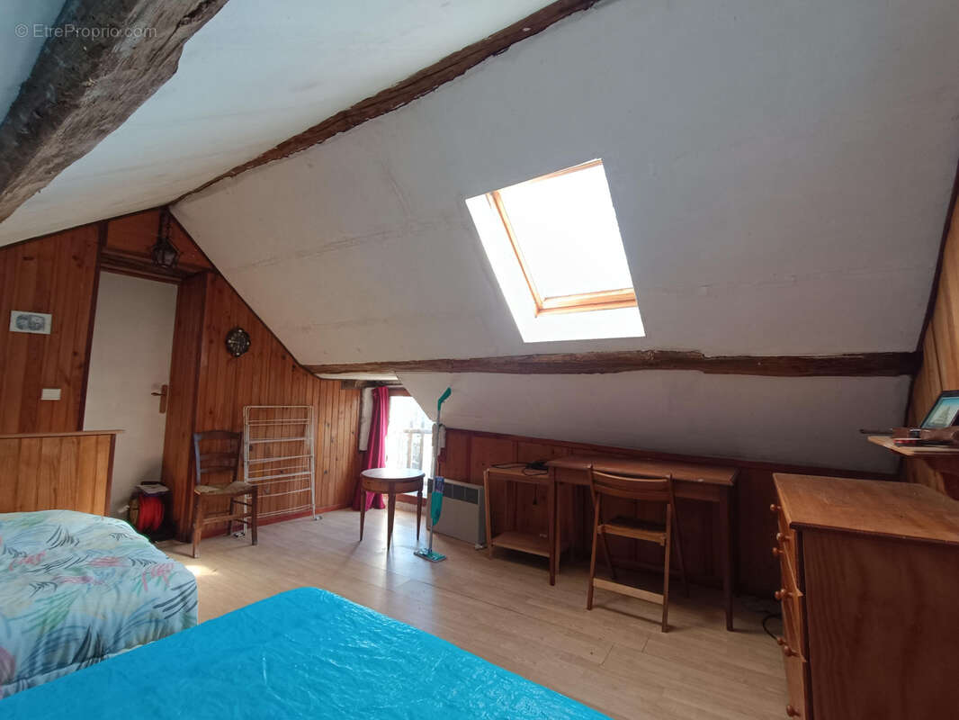 Maison à GROISES