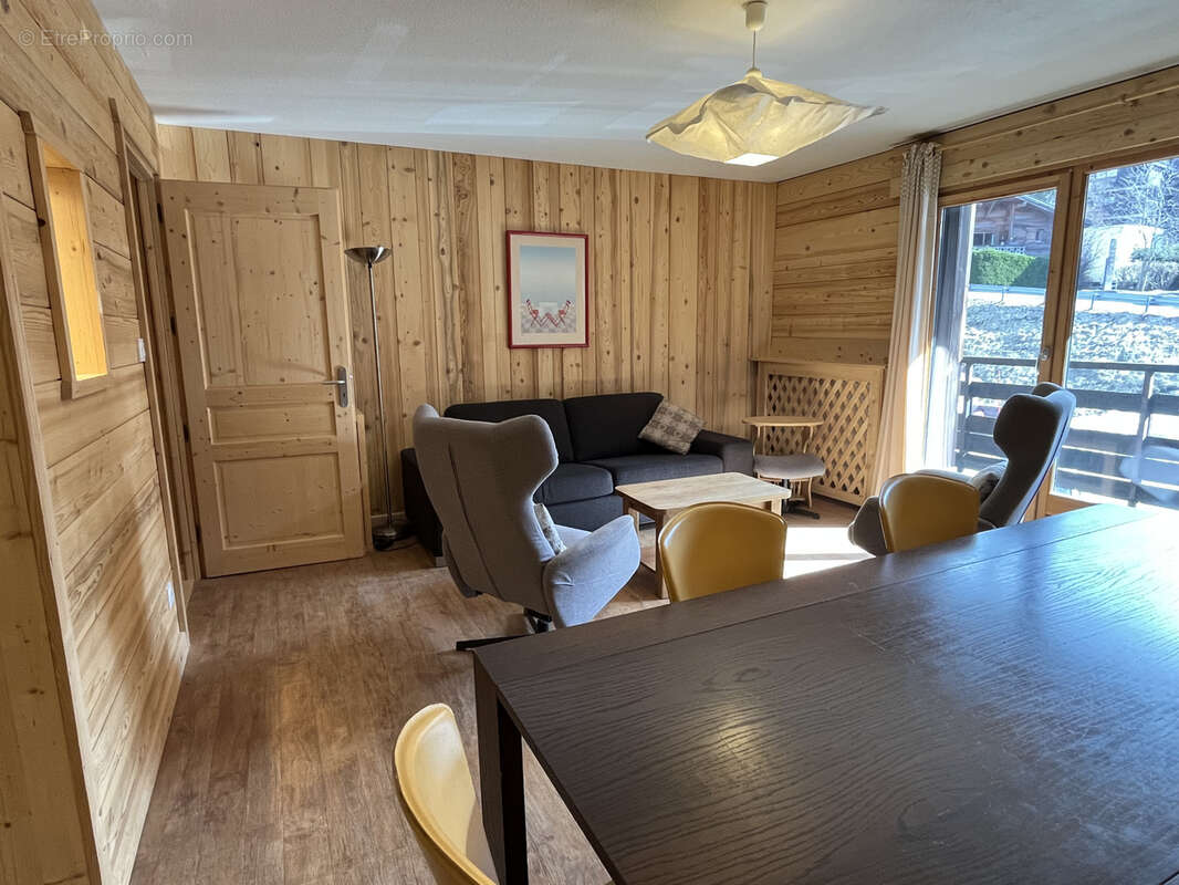 Appartement à ARACHES-LA-FRASSE