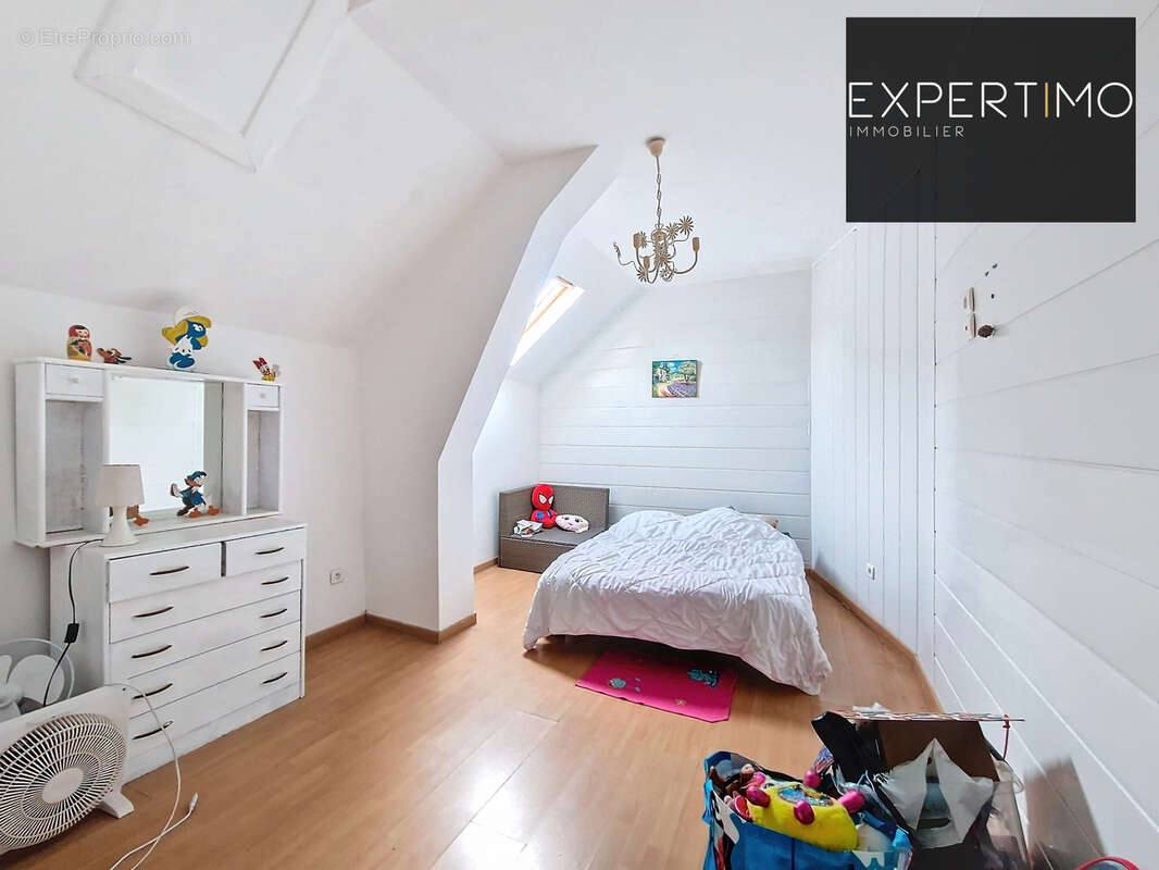 Maison à CASSAGNES-BEGONHES