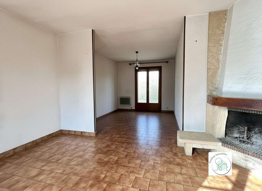 Maison à VIRSAC