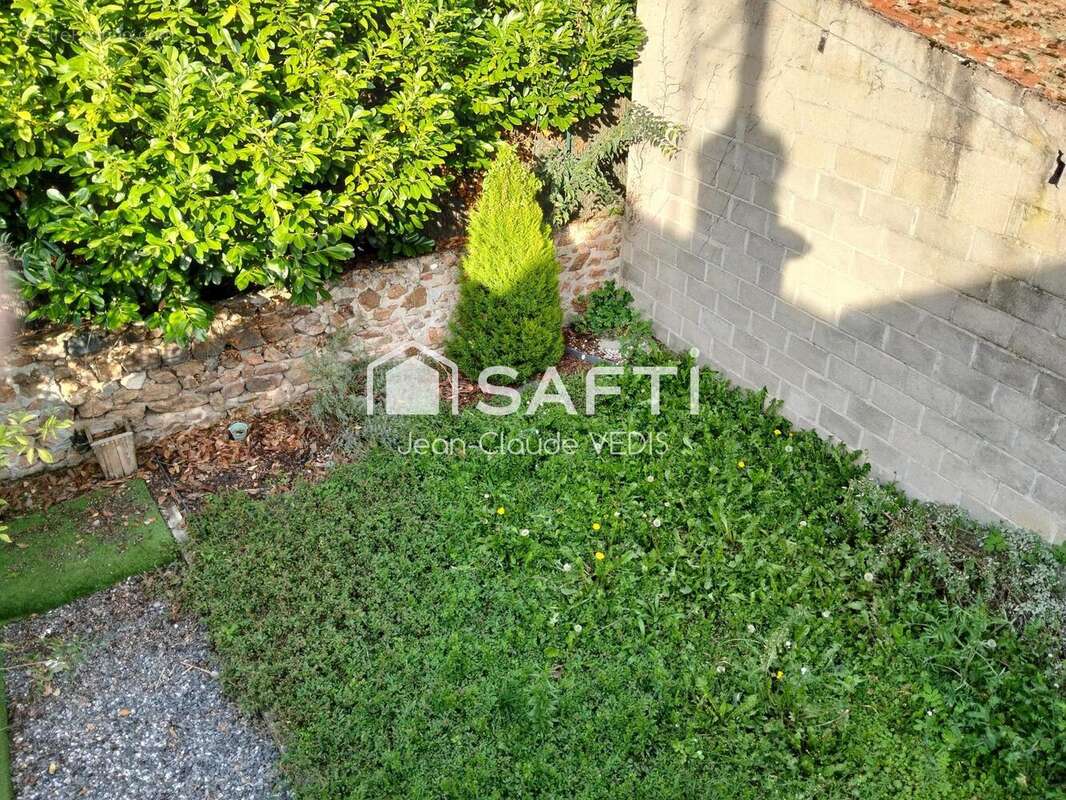 Photo 3 - Maison à MONTLUCON