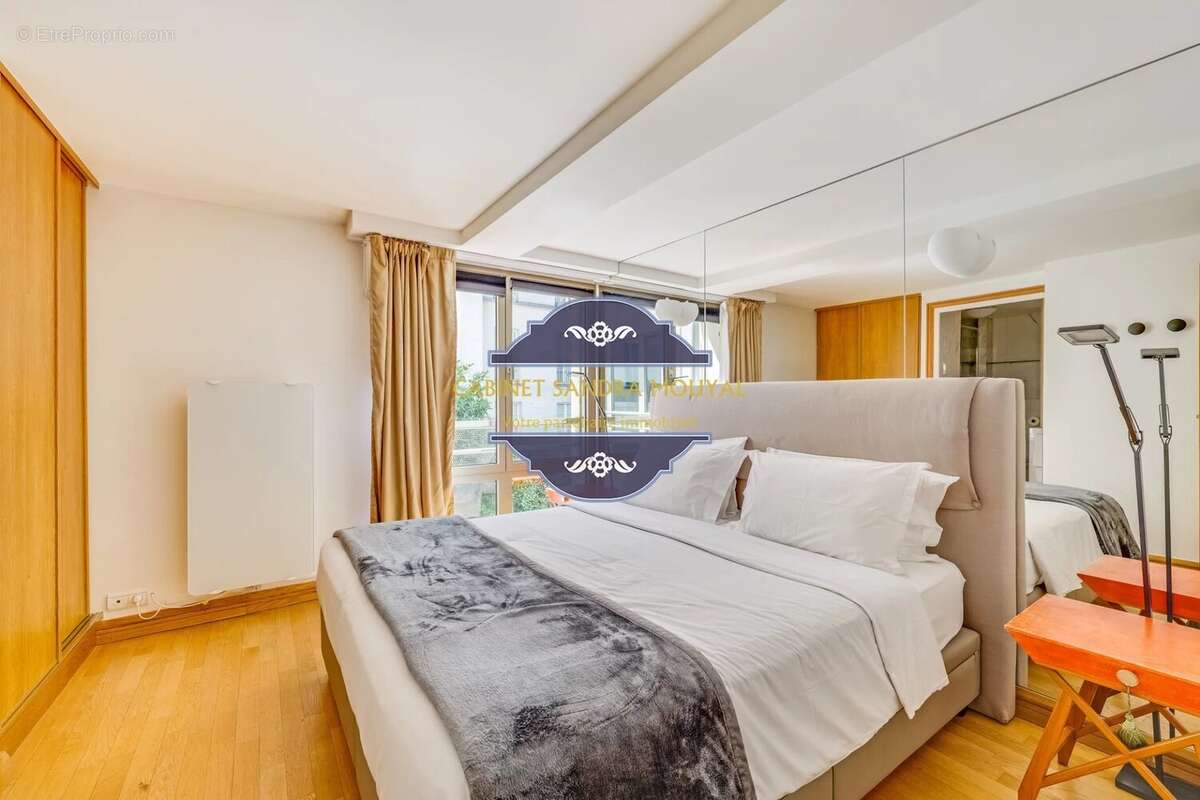 Appartement à PARIS-6E