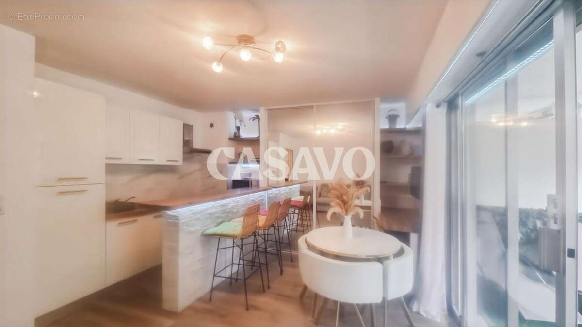 Appartement à LE CANNET