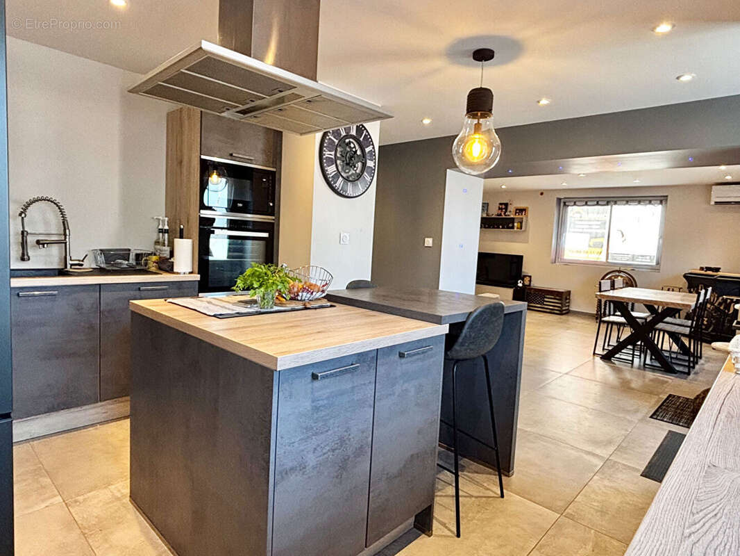 Maison à TIGNIEU-JAMEYZIEU