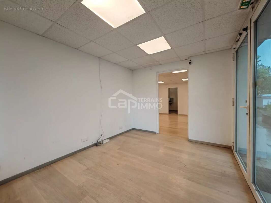 Commerce à THONON-LES-BAINS