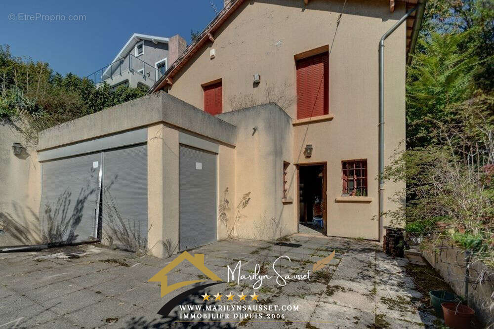 Maison à CALUIRE-ET-CUIRE