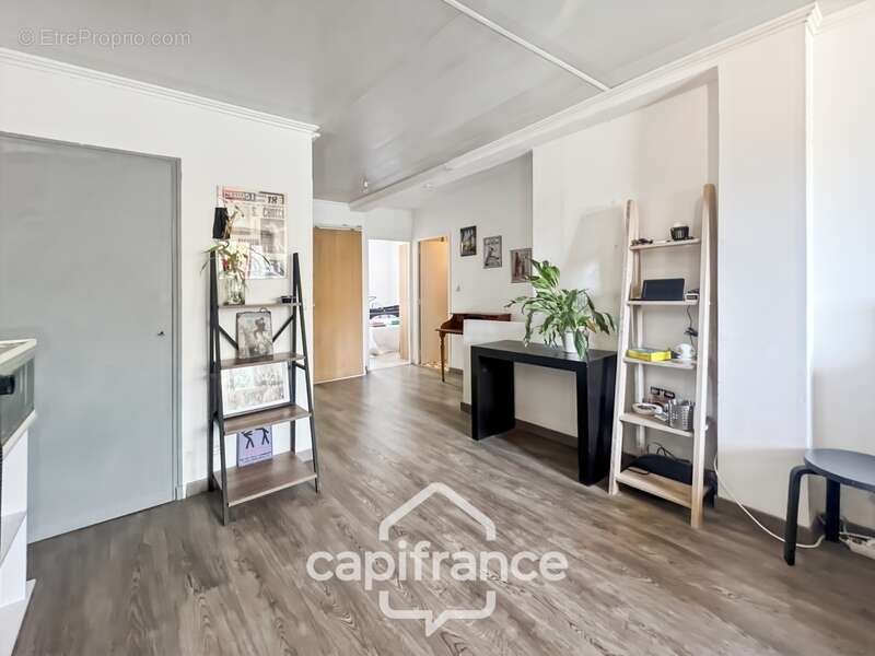 Appartement à LA FARLEDE