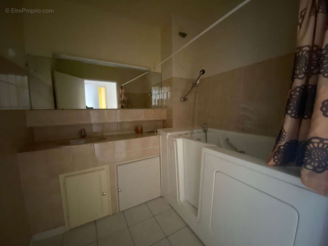 Appartement à CARCASSONNE