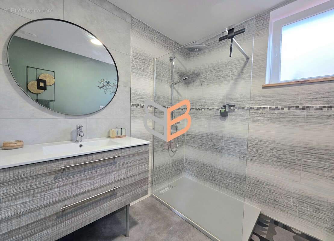 Maison 145 m² à Saint-Laurent-Sur-Othain  - photo 6
