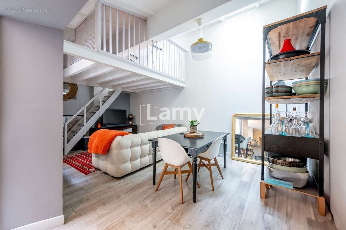 Appartement à BORDEAUX