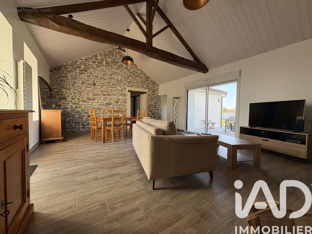 Photo 5 - Maison à CHAUVE