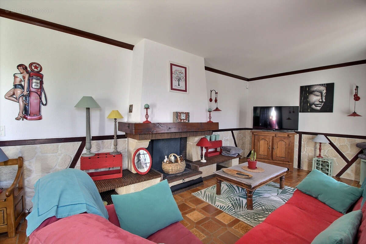Maison à LIXY