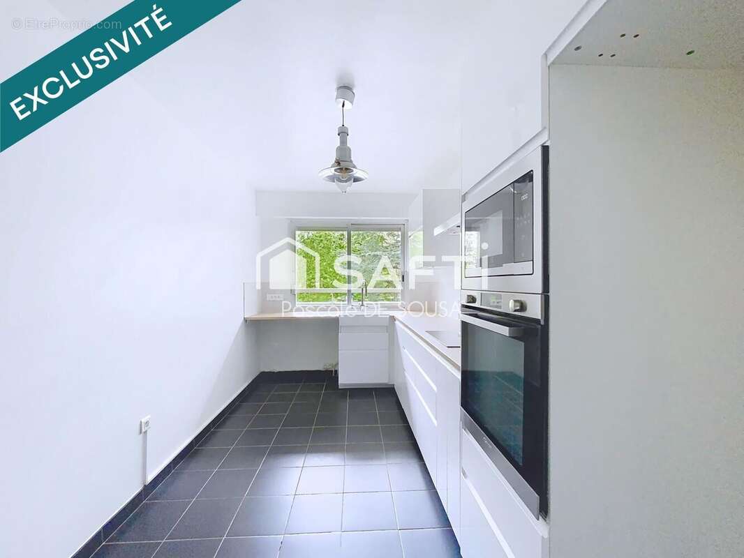 Photo 2 - Appartement à RUEIL-MALMAISON