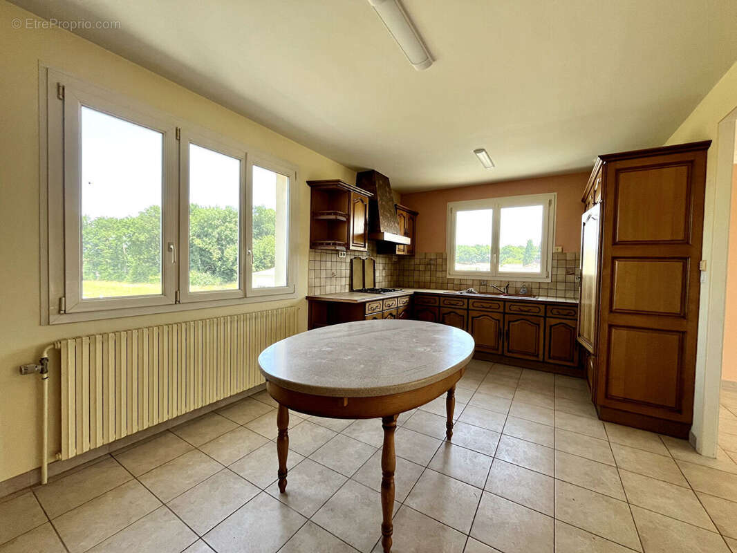 Appartement à LES HERBIERS