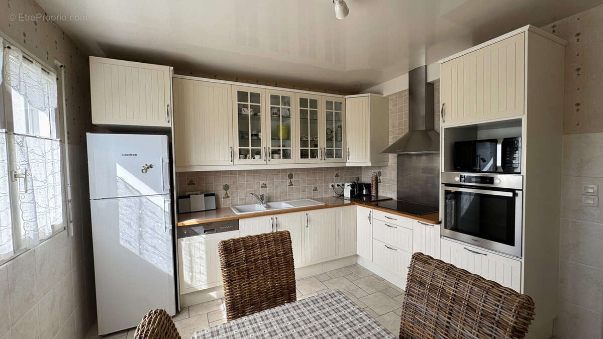 Vente maison 145 m2 - 4 chambres - Gournay-sur-Marne - photo 6
