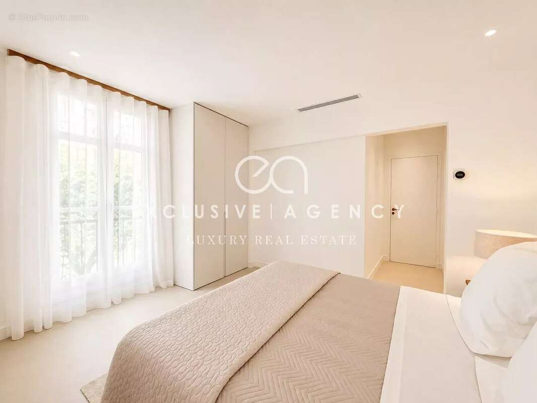 Cannes vente Appartement 132m² avec patio intérieur de 110 m² - photo 8