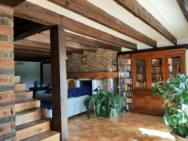 Maison à MARLY-SUR-ARROUX