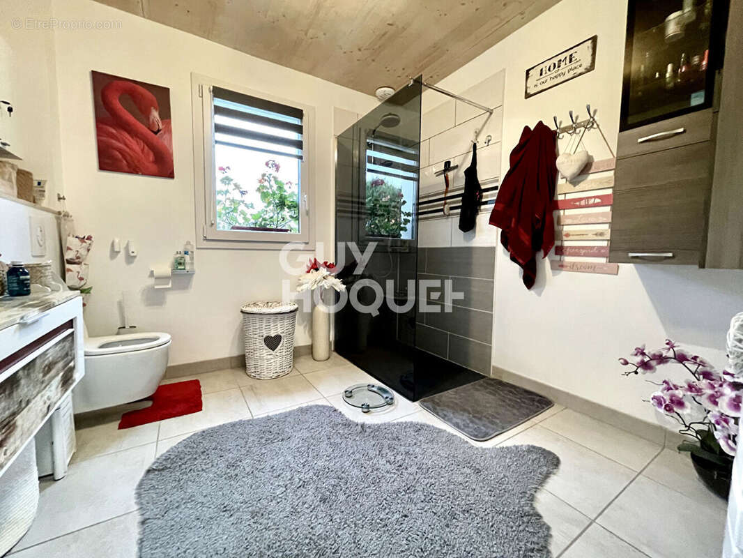 Maison à NOROY-LE-BOURG