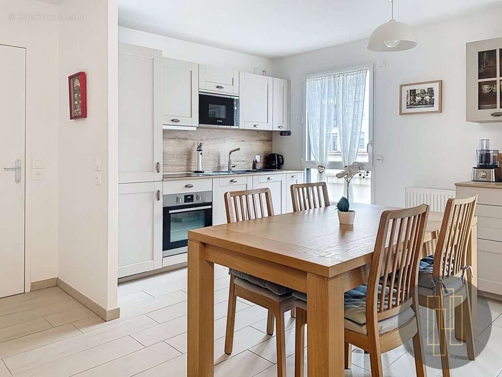 Appartement à LYON-6E