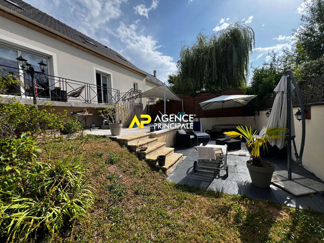 Maison Argenteuil - Coteaux 6 pièces de 110m² de 4 chambres - photo 17