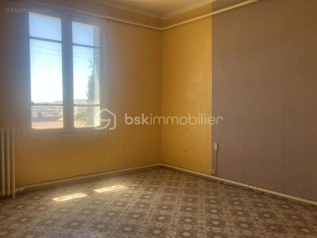 Appartement à BEZIERS