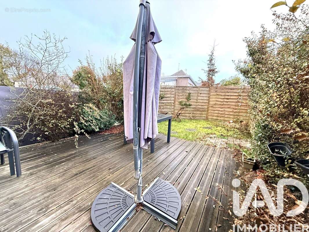 Photo 8 - Maison à LAVAL