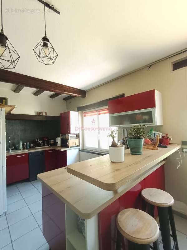 Maison à MOUROUX
