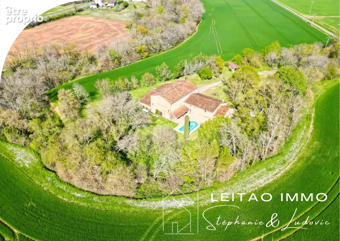 Corps de ferme avec dépendances et piscine - photo 25