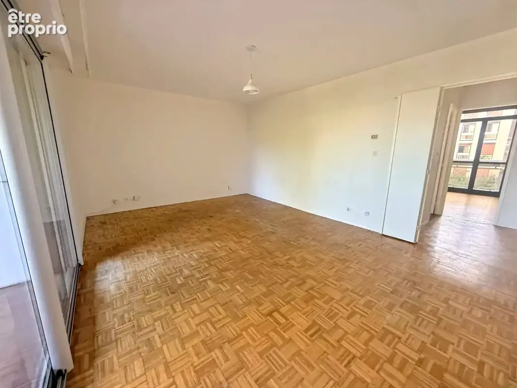 Appartement 2 pièces 50 m² à vendre à Marseille-9e (13009) - photo 2