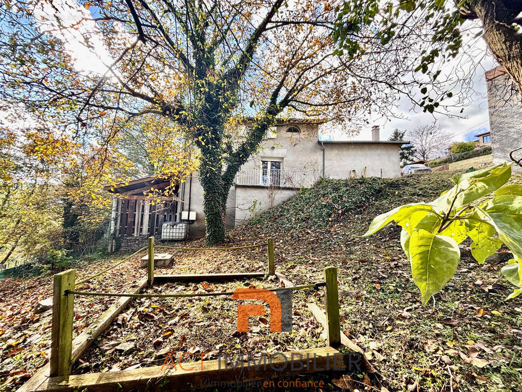 Maison à BRUSSIEU
