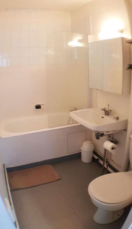 Photo 8 - Appartement à LIMOGES