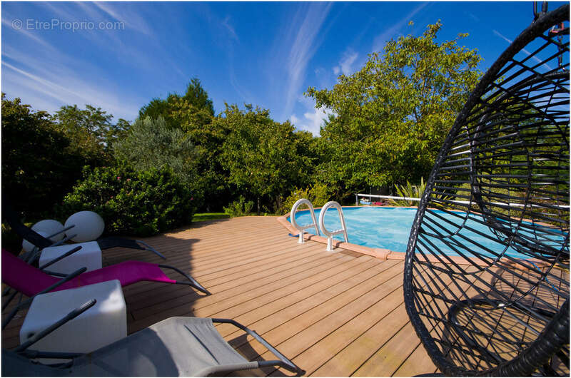 Maison à SAINT-GEORGES-LES-BAILLARGEAUX