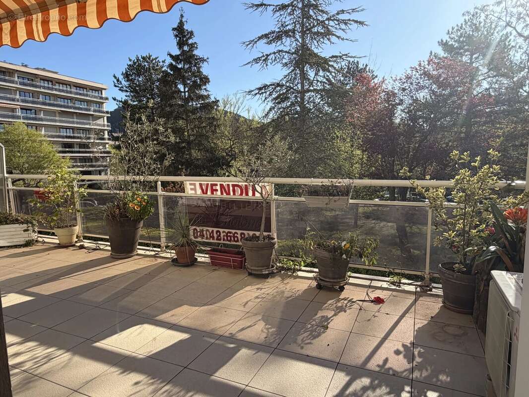 Appartement à AIX-EN-PROVENCE